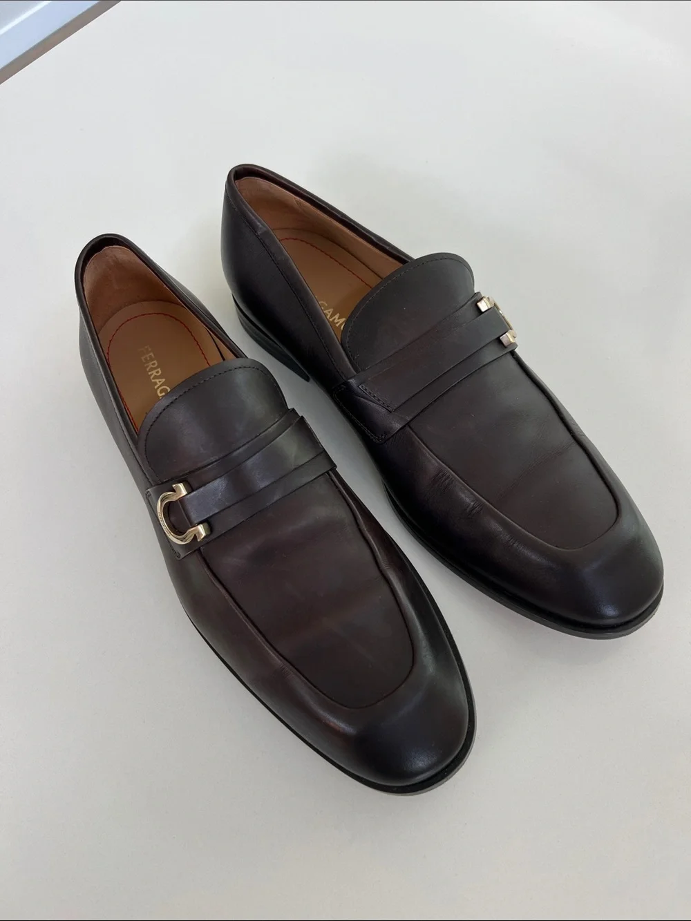 Ferragamo brown leather gold hardware loafers men’s size 10 dress shoes